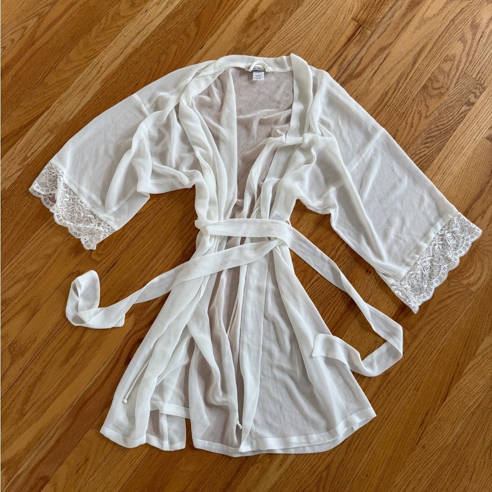 Vintage mesh sheer off white robe with lace detailing S/M